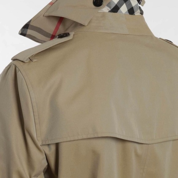Mens Burberry Kensington trench coat - Picture 3 of 4